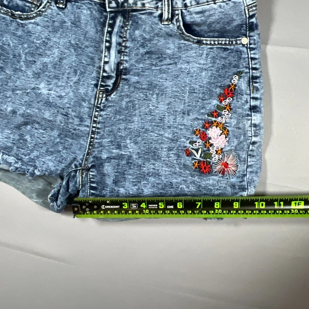 Bamboo Denim Cut Off Shorts Women 13-14 Blue Cotton Floral Embroidered Acid Wash